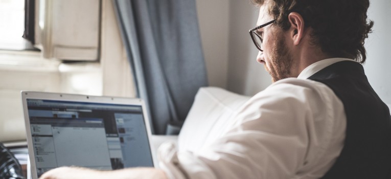 As empresas estão de olho: O que não compartilhar nas redes sociais!