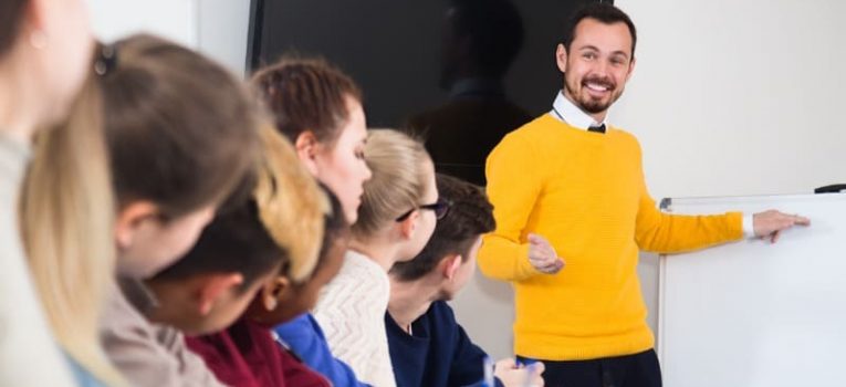8 dicas para o jovem no mercado de trabalho