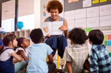 Cursos de educação infantil: como se preparar para atuar com crianças