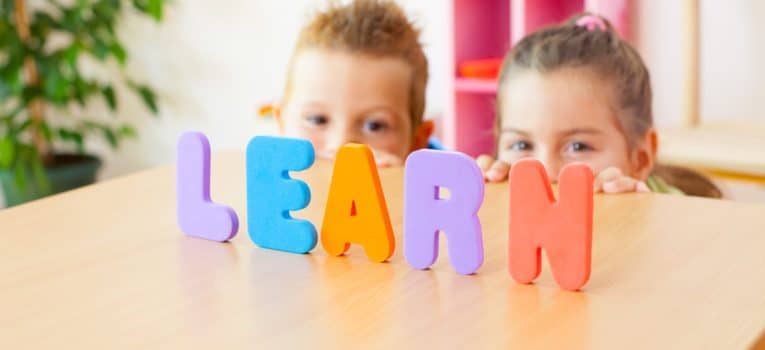 A importância de investir em um curso de inglês para crianças