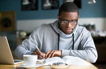 Para que serve o curso de empreendedorismo e quando vale a pena fazer
